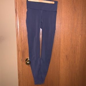 Lululemon seamless leggings with mesh on the side